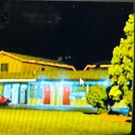 Wooden Shoe Motel Holland Esterno foto